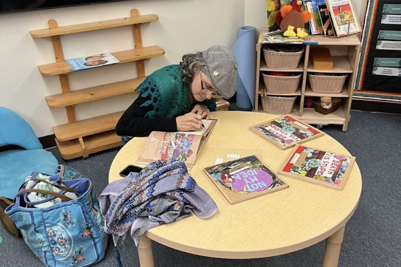 AHSHBOOKSIGNING